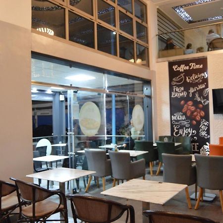 Hotel Zahrat Souss -Inezgane Екстер'єр фото