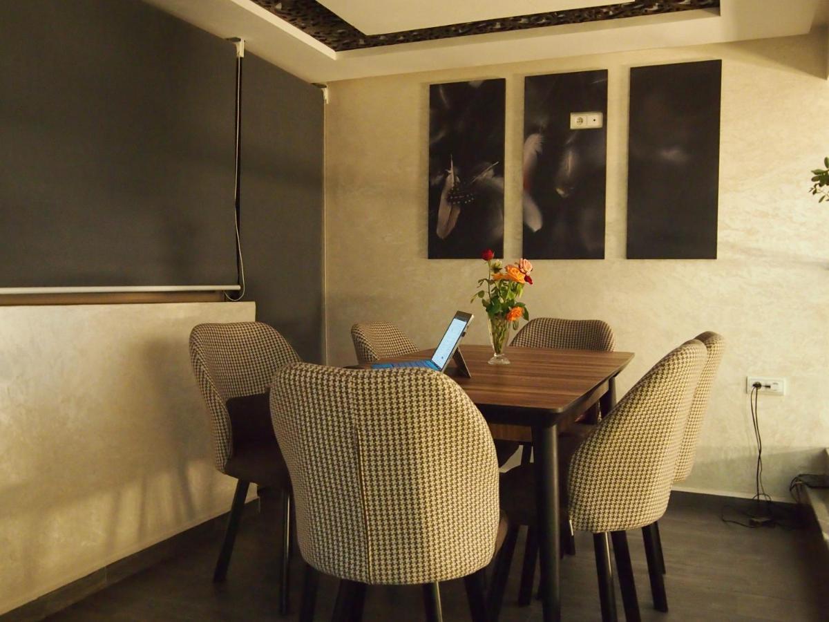 Hotel Zahrat Souss -Inezgane Екстер'єр фото