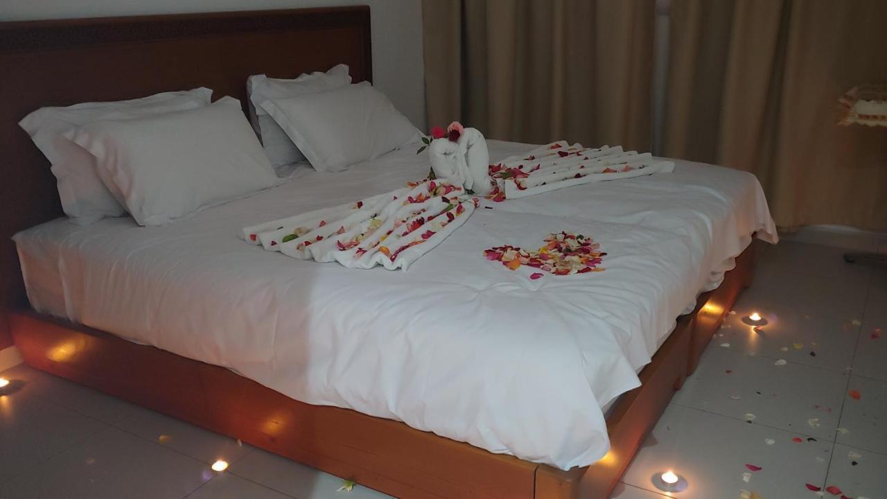 Hotel Zahrat Souss -Inezgane Екстер'єр фото
