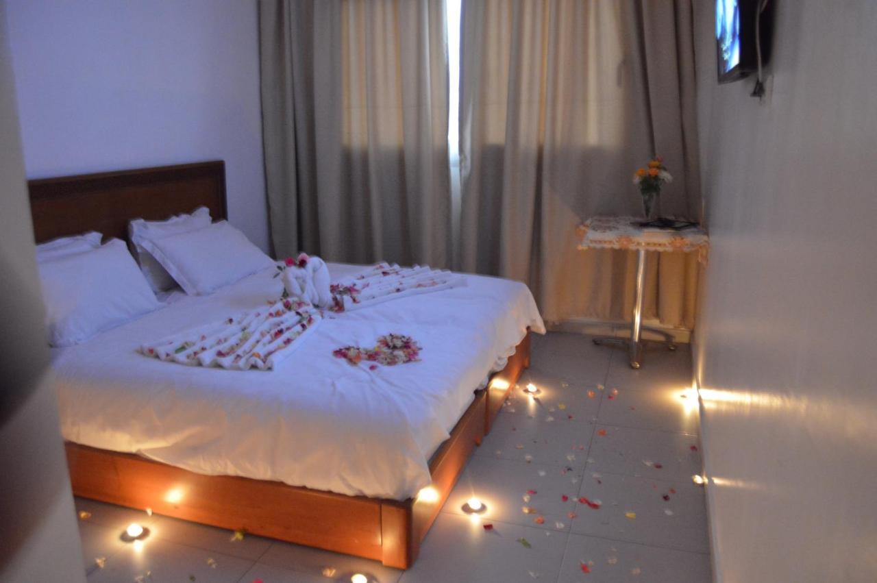 Hotel Zahrat Souss -Inezgane Екстер'єр фото