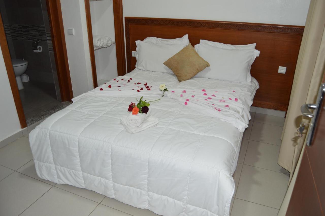 Hotel Zahrat Souss -Inezgane Екстер'єр фото