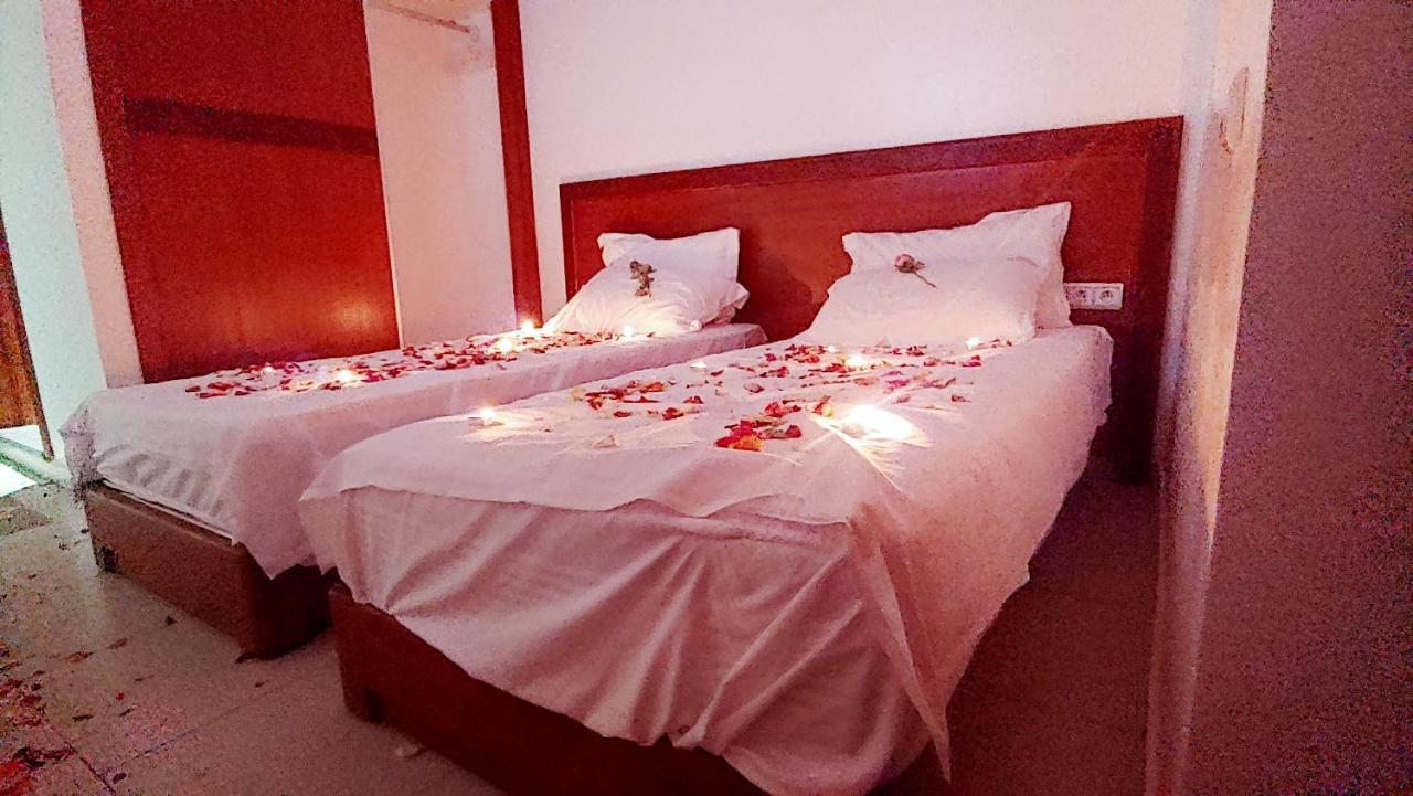 Hotel Zahrat Souss -Inezgane Екстер'єр фото